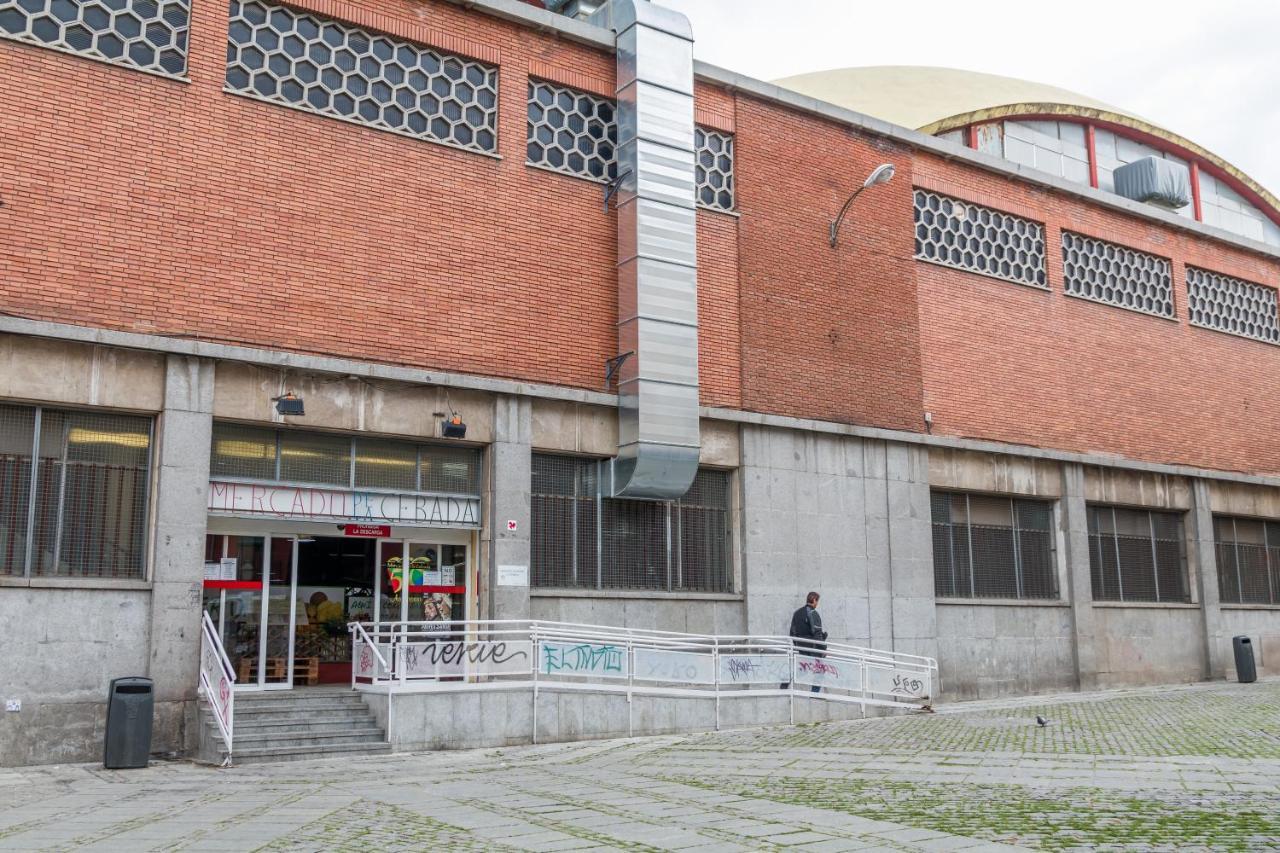 Latina XIII Madri Exterior foto